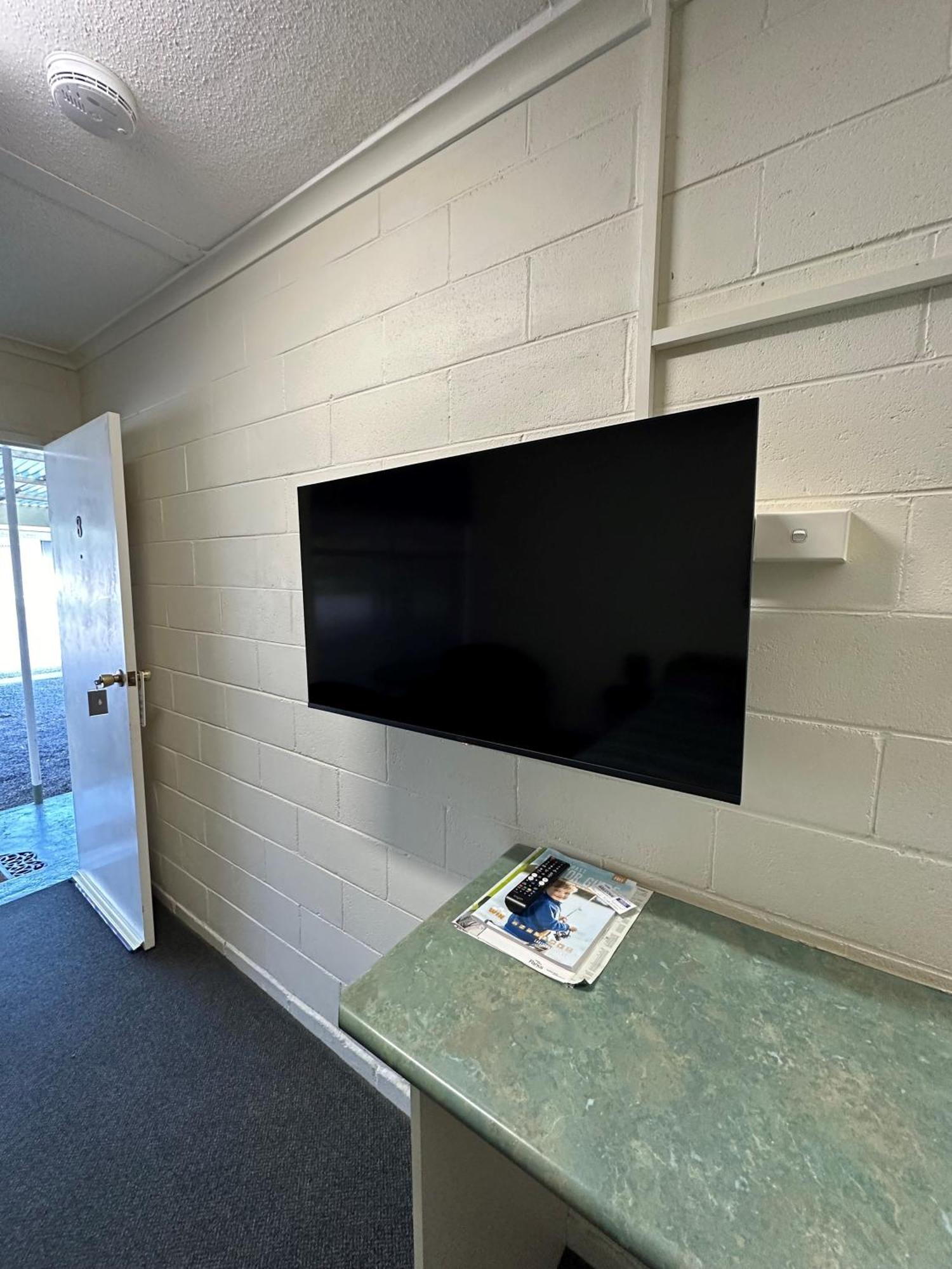The Silver Bream Motel & Self Contained Units Mallacoota Buitenkant foto