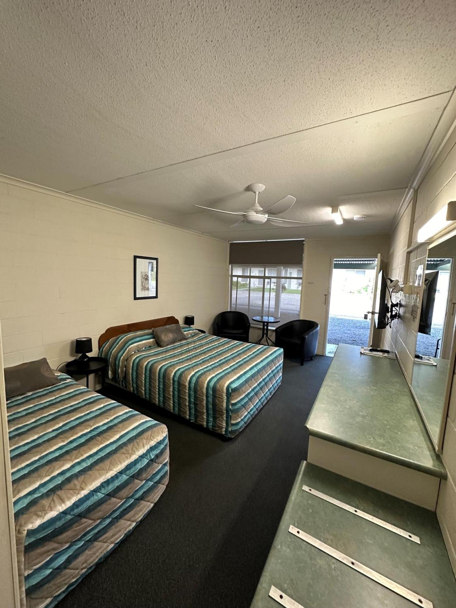 The Silver Bream Motel & Self Contained Units Mallacoota Buitenkant foto