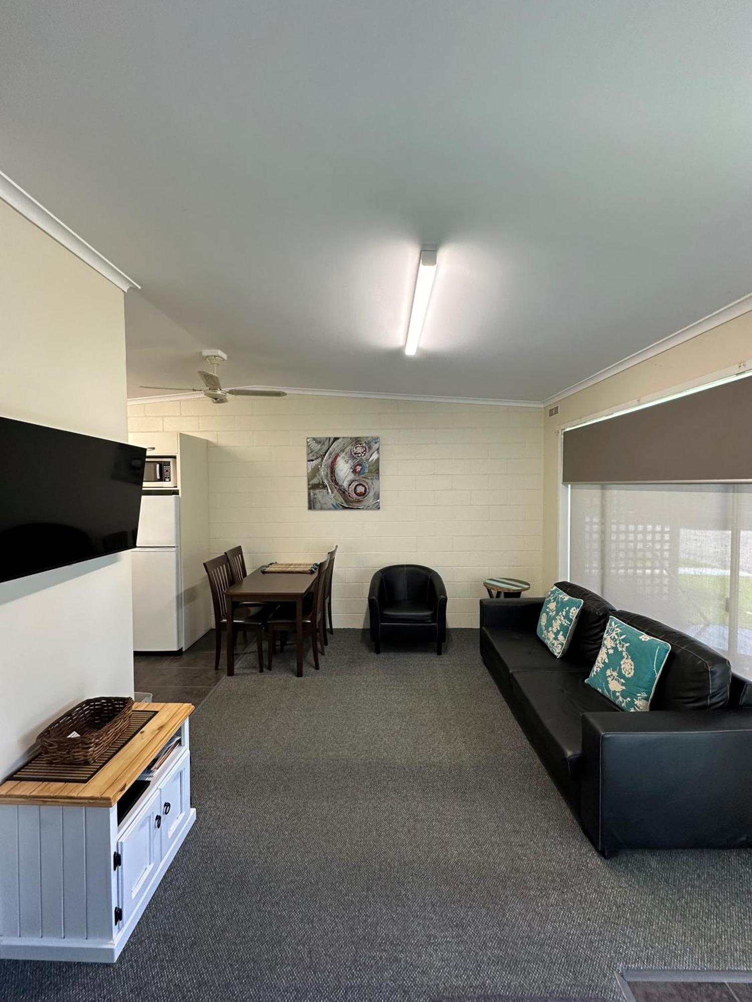 The Silver Bream Motel & Self Contained Units Mallacoota Buitenkant foto