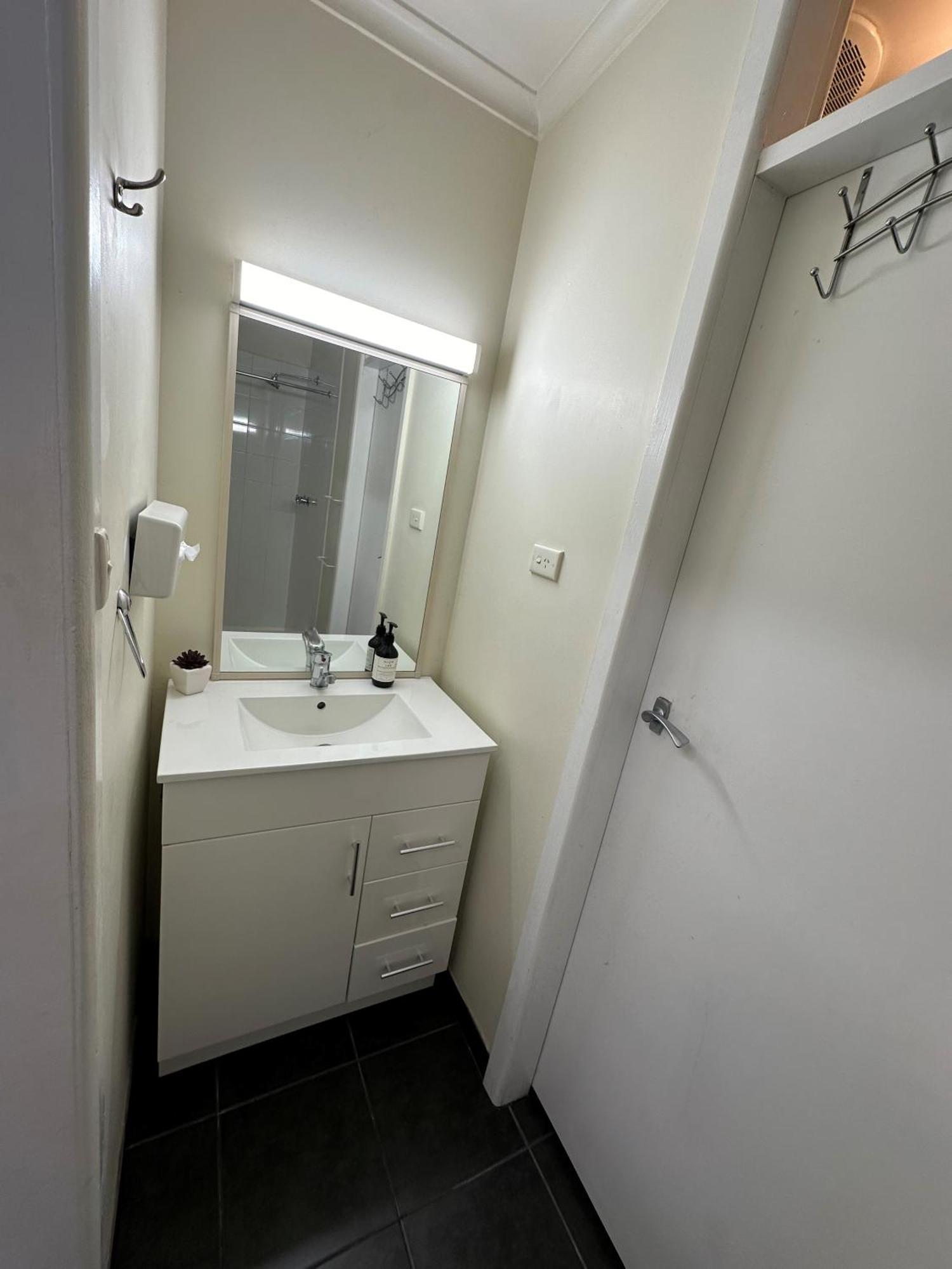 The Silver Bream Motel & Self Contained Units Mallacoota Buitenkant foto